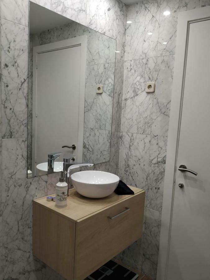 Apartamento Doctor Guiu Apartment Madrid Ngoại thất bức ảnh